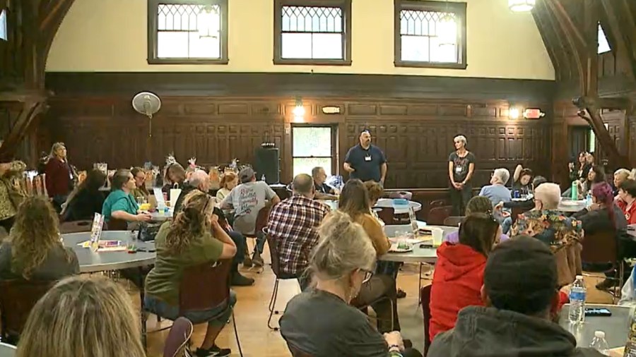 animal-rescue-summit-connects-small-rescues-to-resources