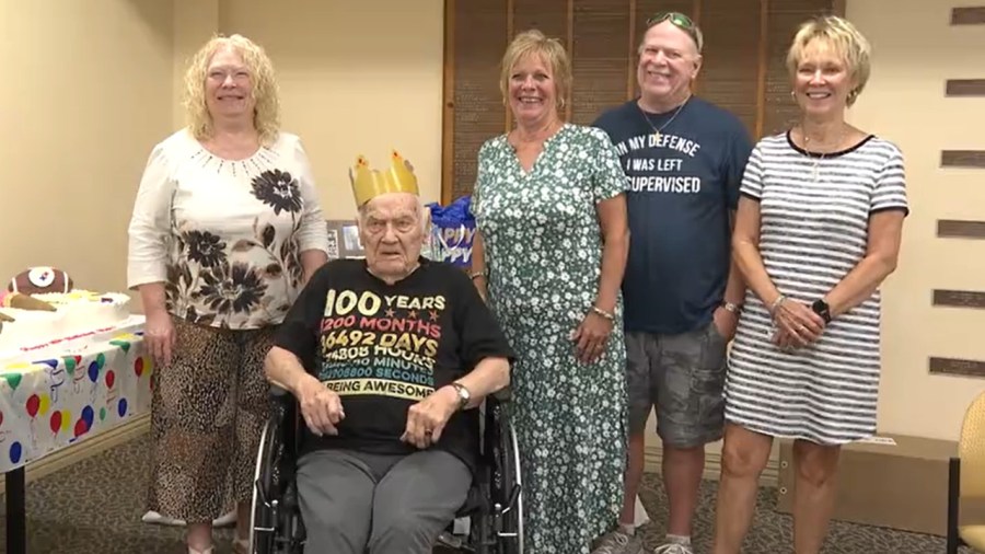 greenville-war-veteran-celebrates-100th-birthday