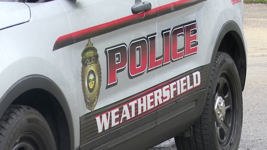 2-arrested-after-crashing-into-sign-at-truck-stop:-report