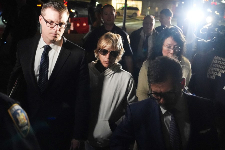 selma-blair’s-lawyers-say-alleged-incident-stemmed-from-missed-medication