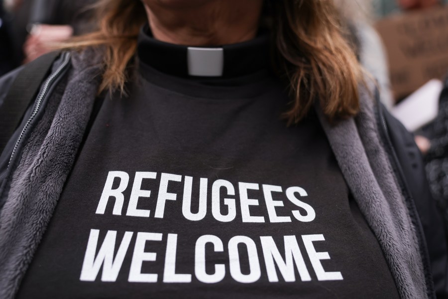 trump-administration-cuts-refugees’-deadline-to-contest-status-termination,-raising-fears