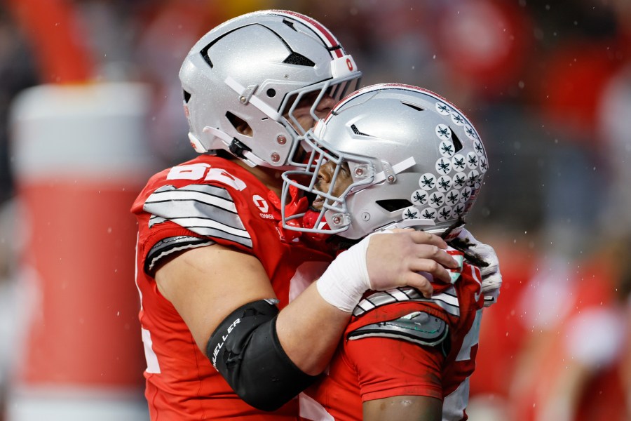 ohio-governor-signs-order-letting-state’s-colleges-allow-2022-athletes-a-5th-year-of-eligibility
