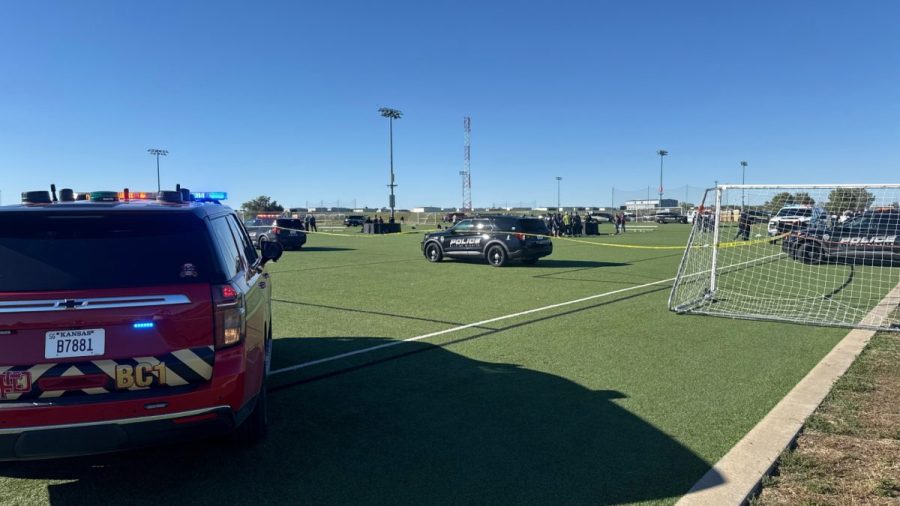 vehicle-drives-through-soccer-field-during-game-in-kansas,-killing-2-and-injuring-more