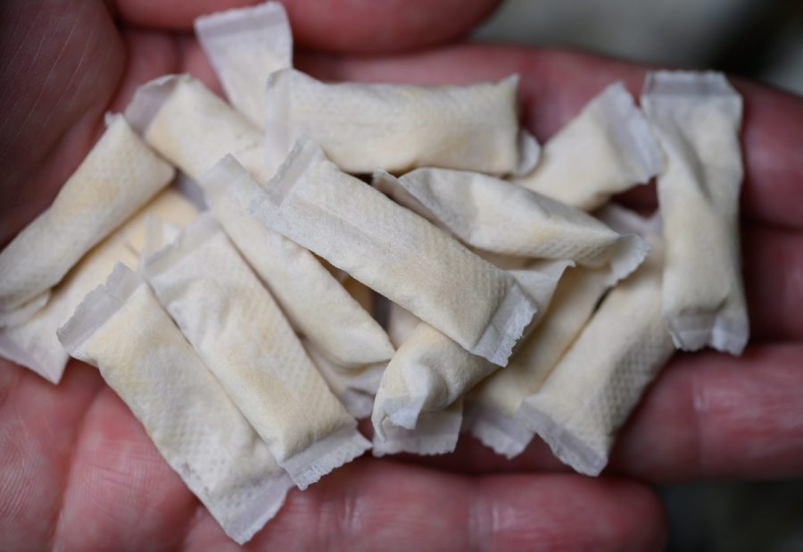 nicotine-pouches,-vaping-or-cigarettes:-which-nicotine-product-is-actually-the-least harmful?