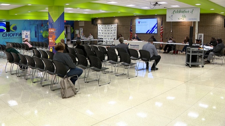 few-attend-youngstown-school-board-community-meeting