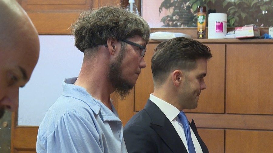 man-accused-of-unlawful-sexual-conduct-with-teen-20-years-ago-pleads-not-guilty