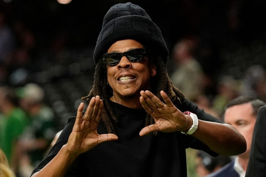 jay-z-picks-himself-to-headline-the-super-bowl-halftime-show