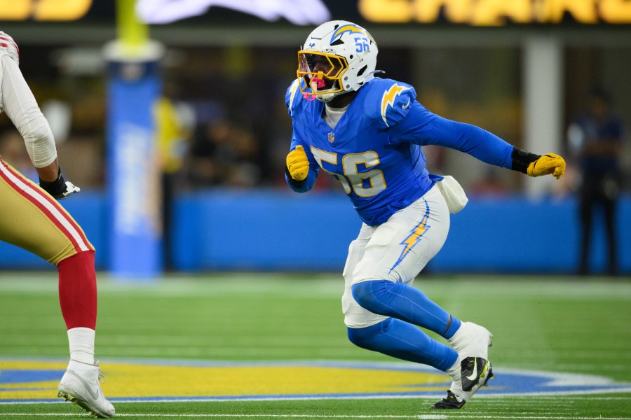 browns-sign-defensive-end-to-the-practice-squad