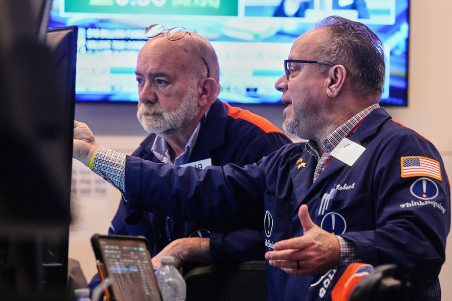 us-stocks-hold-steady-as-the-countdown-ticks-to-a-federal-reserve-decision-on-interest-rates