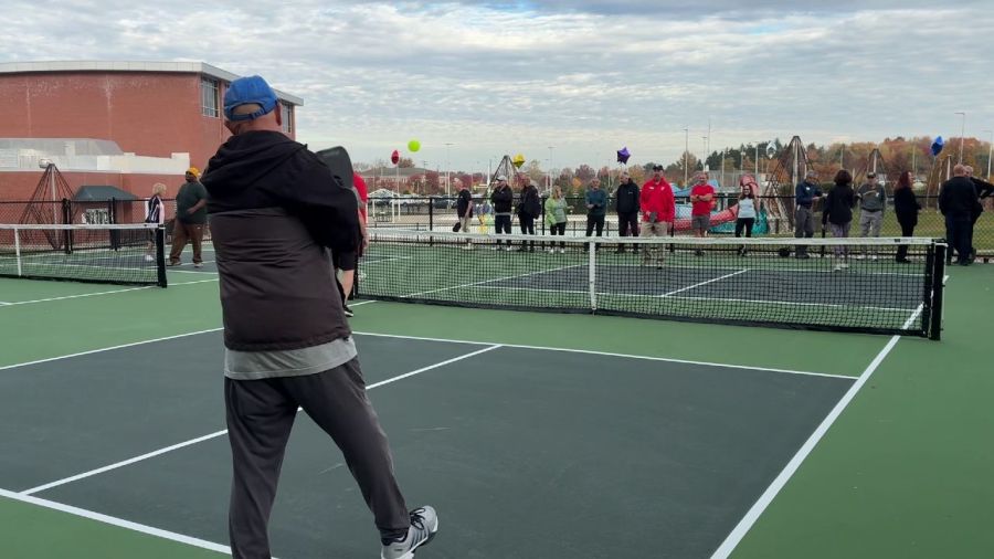 ribbon-cut-on-new-pickleball-courts-at-ymca-in-boardman