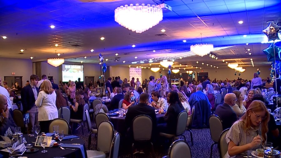 entrepreneur’s-gather-for-youngstown-business-incubator’s-shark-tank-event